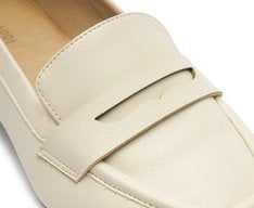Mocassim Feminino Salto Bloco Loafer Branco Confortável
