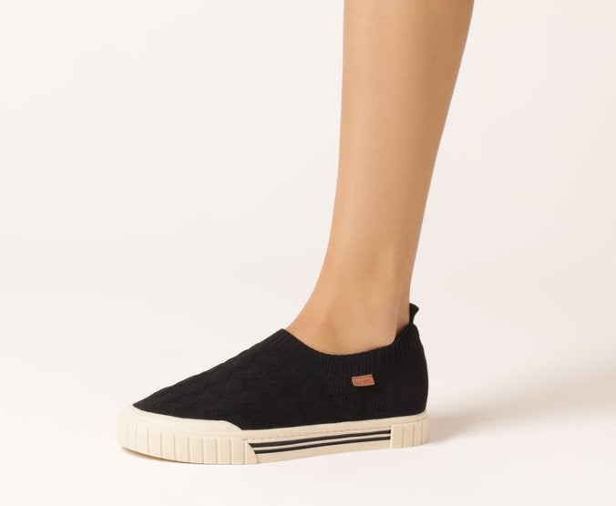 Tênis Slip On Knit Alê Preto