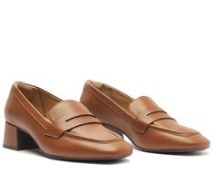 Mocassim Loafer Salto Bloco Marrom com Detalhes Modernos e Palmilha Confortável