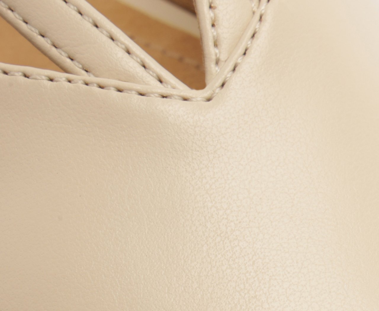 Sapatilha Slingback Salto Bloco Lisa Branca Conforto Elegante Feminina