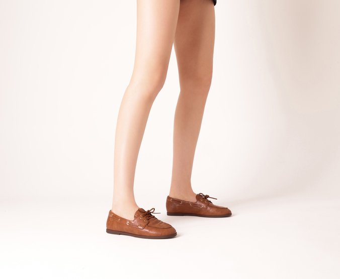 Mocassim Feminino Laço Boho Marrom Couro Sintético Confortável