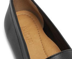 Mocassim Loafer Bridão Preto com Metal Torcido e Solado Emborrachado